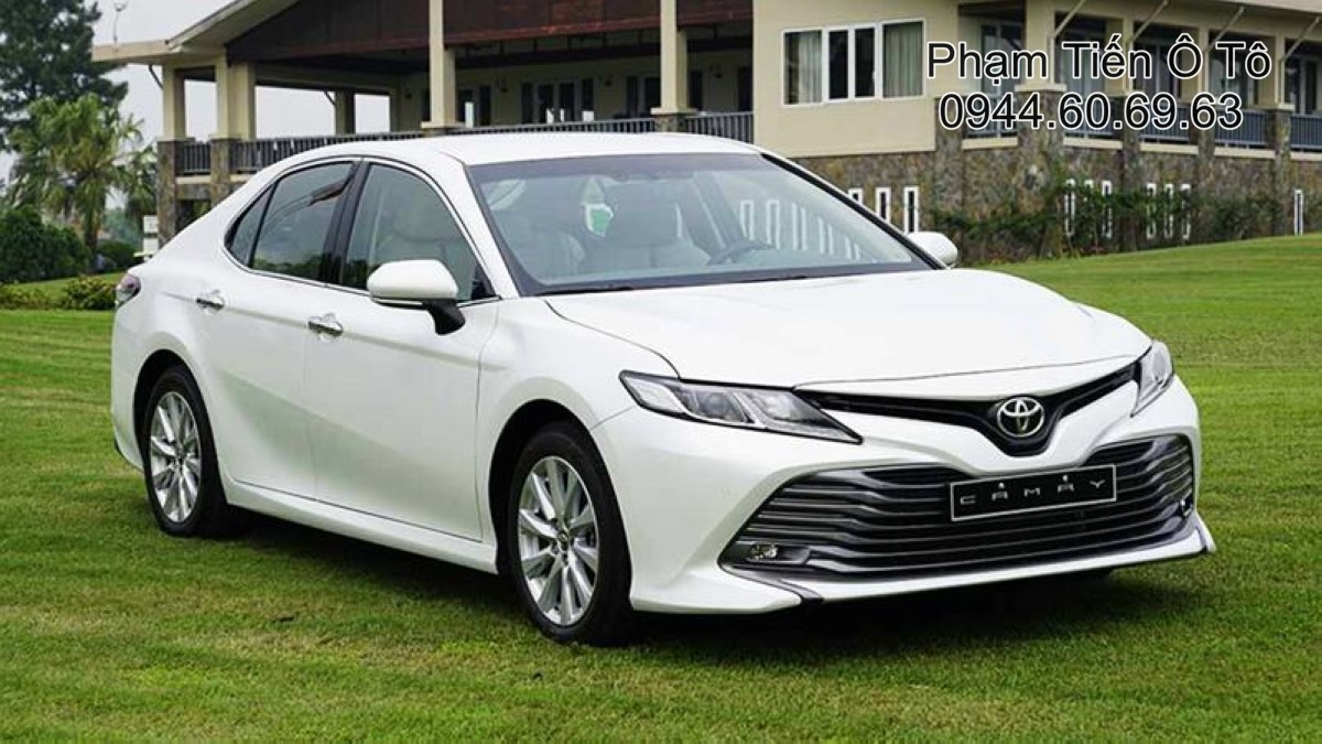 toyota-camry-2020-2.0g-trắng-ngọc-trai-089_010